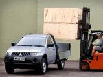 Mitsubishi L200 Tipper 2006 года (UK)